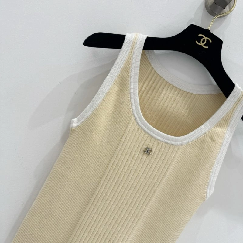 Chanel Vest GoAnywhere 107647