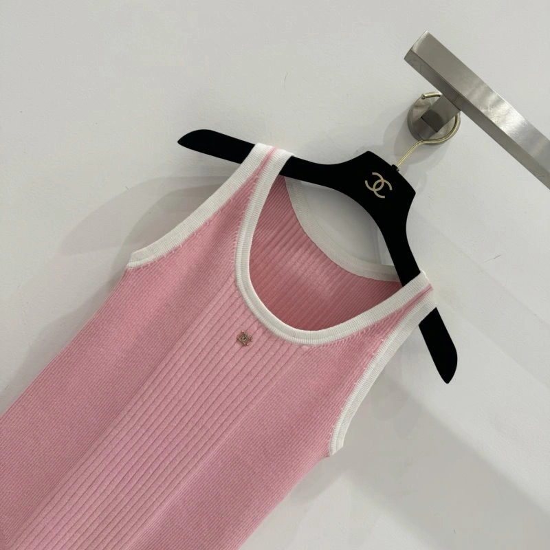 Bold Chanel Vest 107641