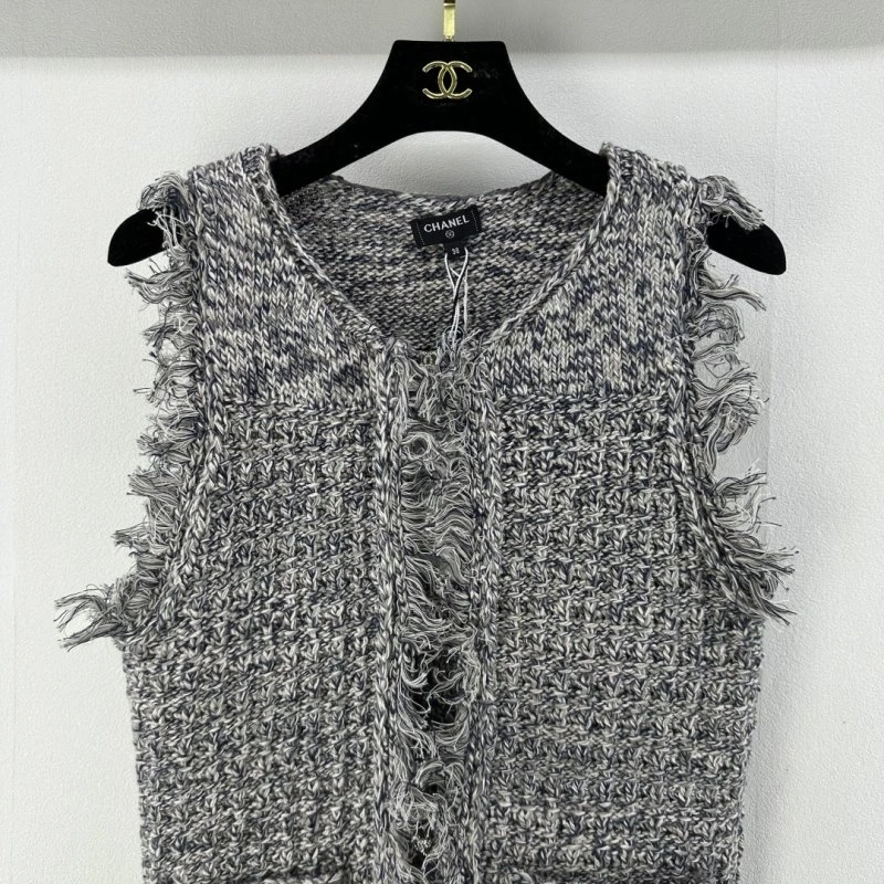 Chanel Vest GoodFit 107645