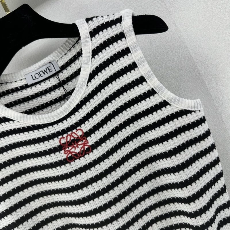 Chanel Vest Unisex 107624