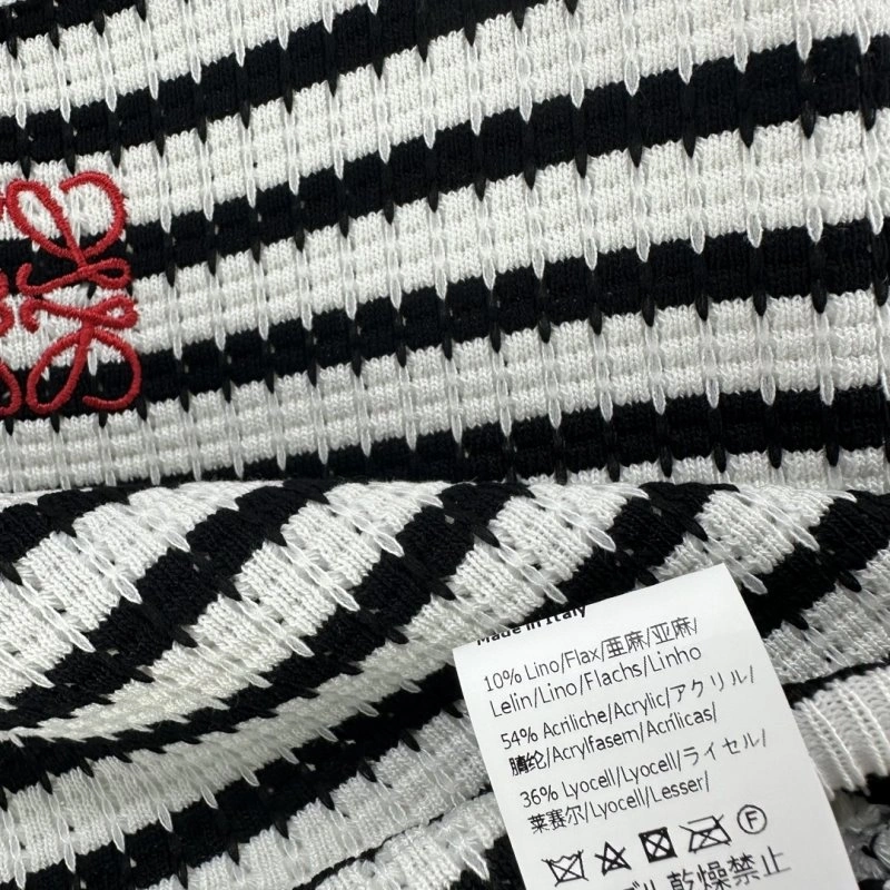 Chanel Vest Unisex 107624