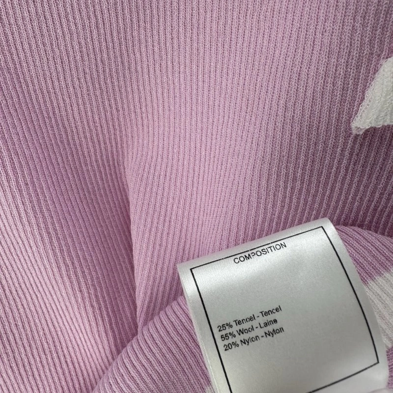 Efficient Chanel Vest 107620