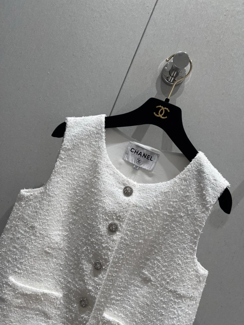 Chanel Vest Supportive 107610