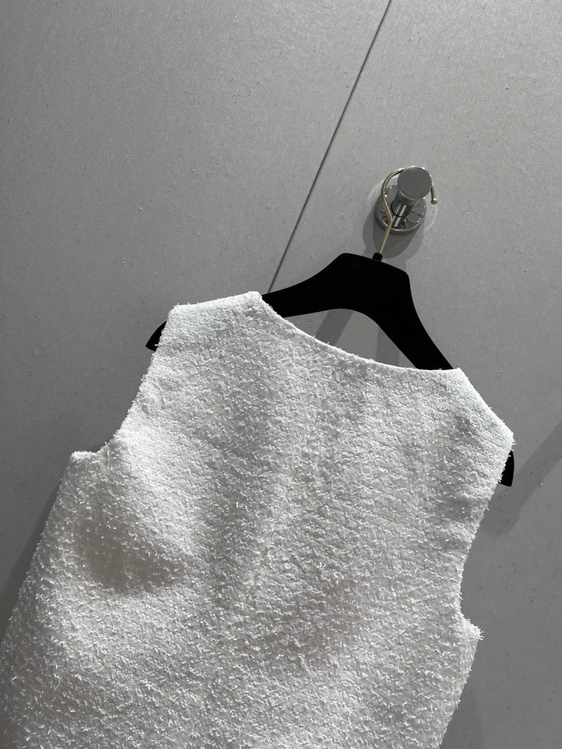 Chanel Vest Supportive 107610