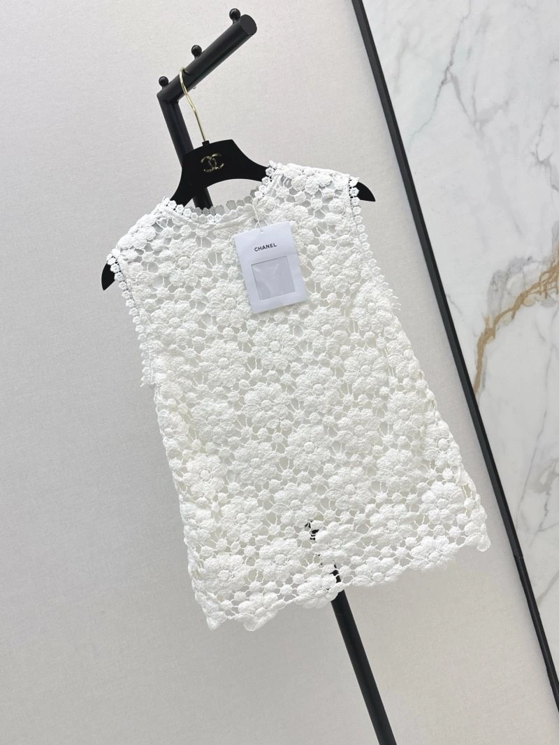 Chanel Vest ModernLook 107585