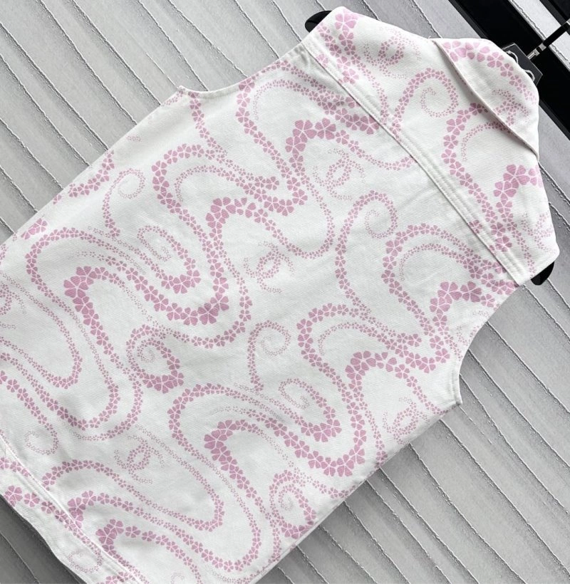 Chanel Vest Reliable 107599