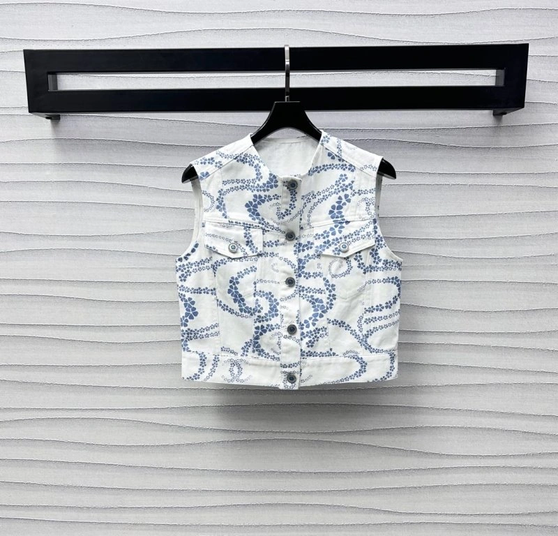 Durable Chanel Vest 107586