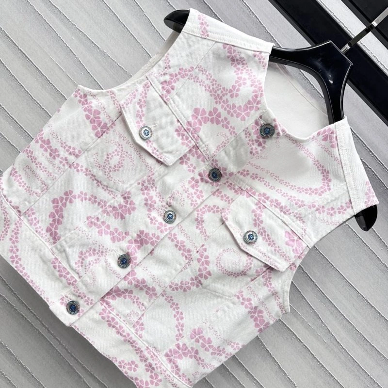 Reliable Chanel Vest 107598