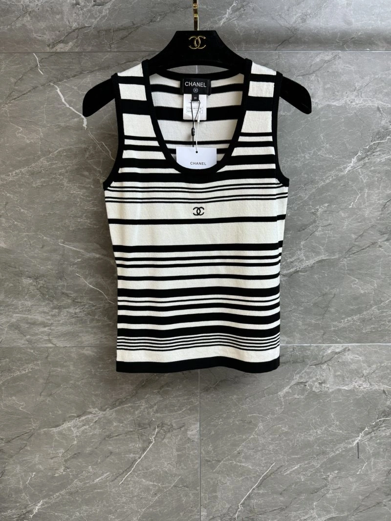 FreshLook Chanel Vest 107605