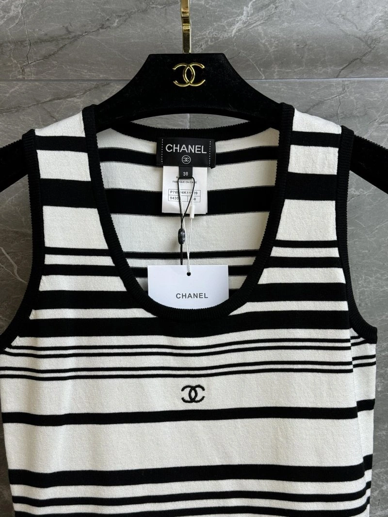 FreshLook Chanel Vest 107605
