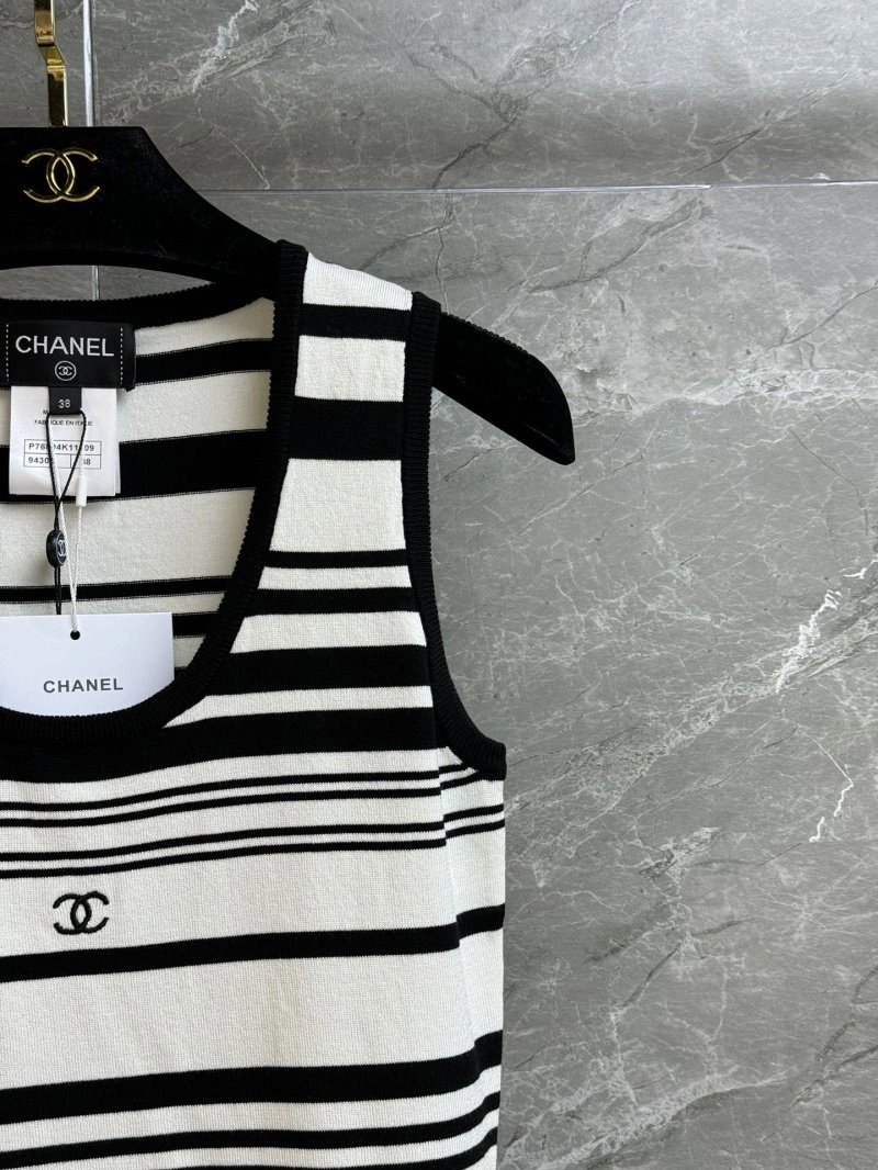 FreshLook Chanel Vest 107605
