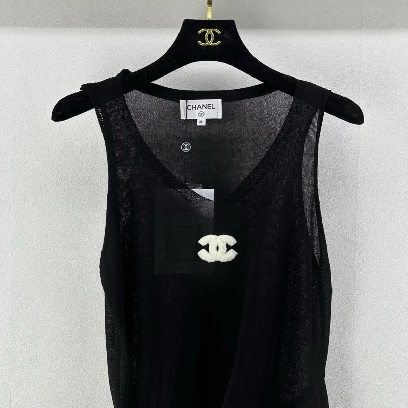 Chanel Vest GoAnywhere 107577