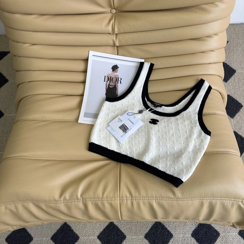 Chanel Vest Bold 109602