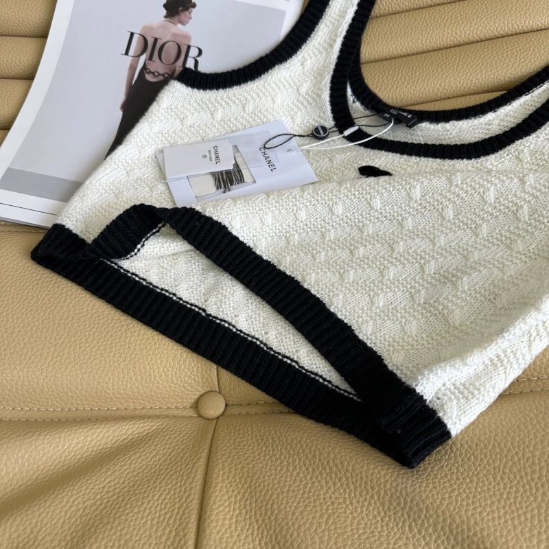 Chanel Vest Bold 109602
