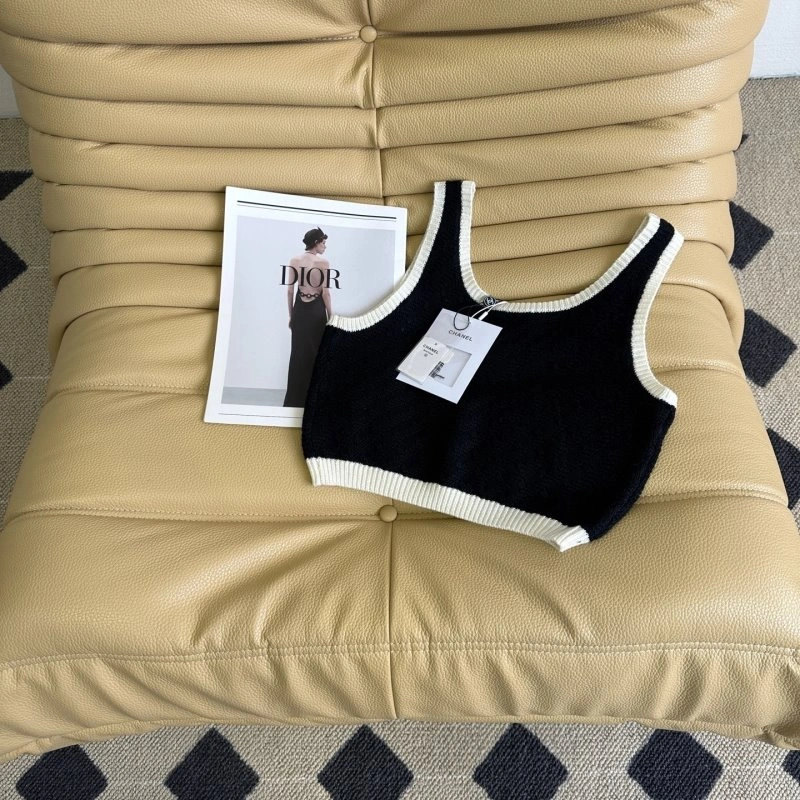 Chanel Vest Bold 109602
