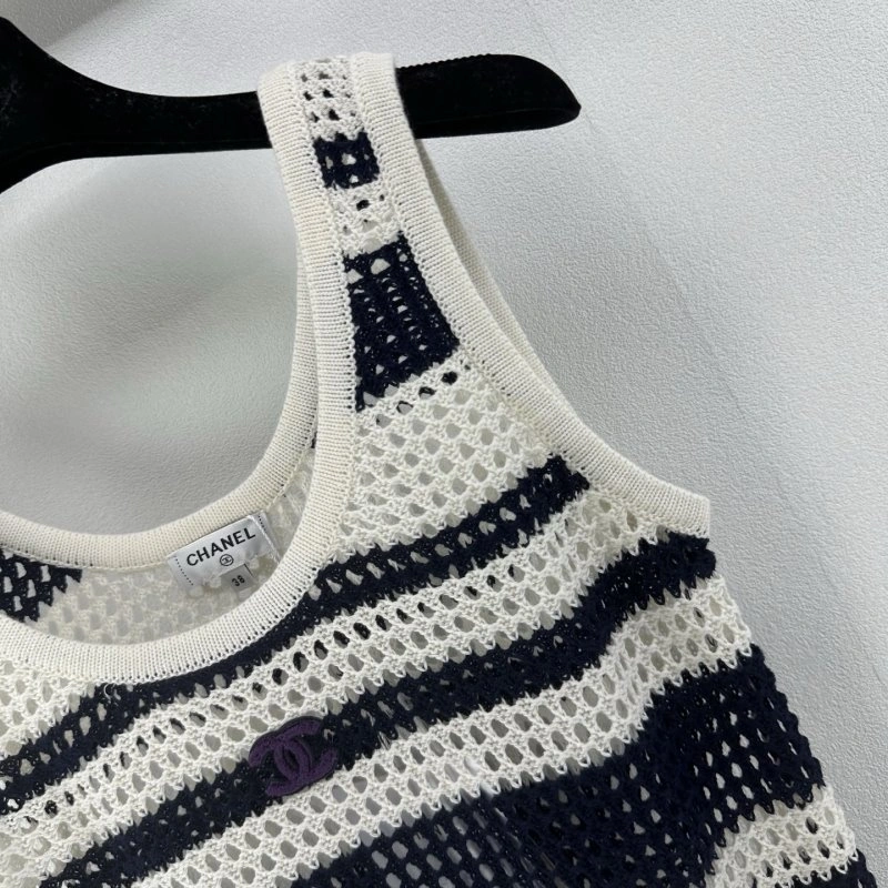 Chanel Vest ModernLook 109600