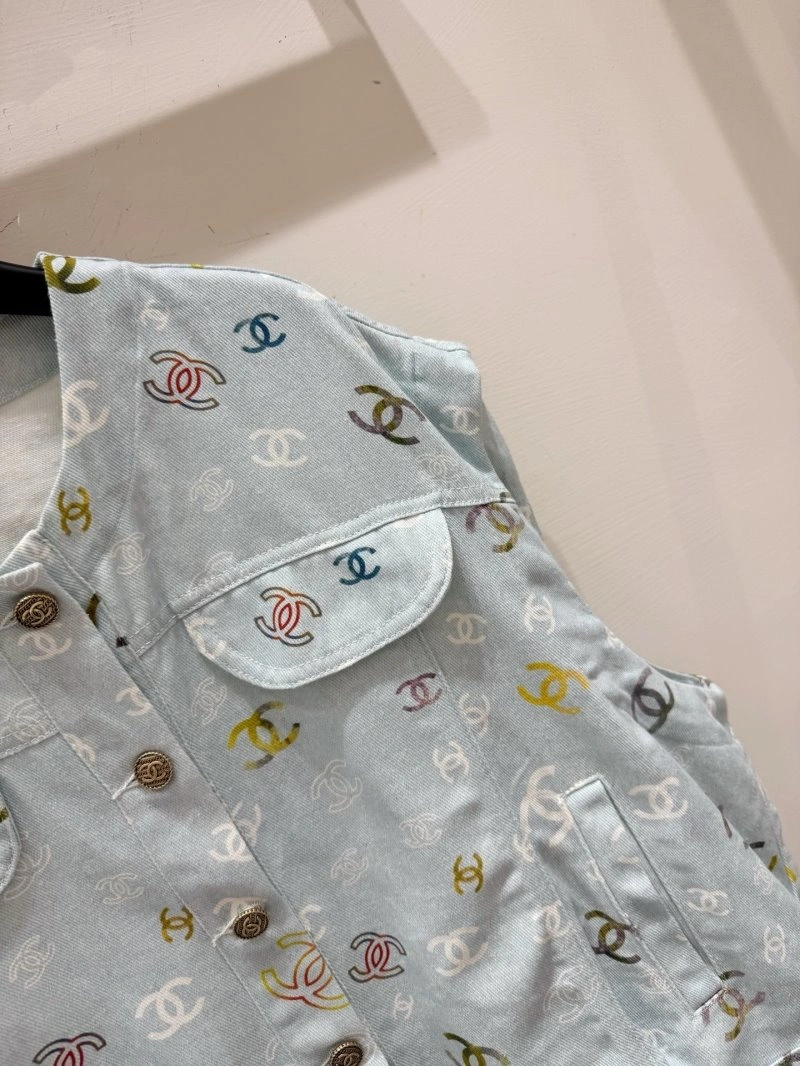 Chanel Vest SunProtective 109584