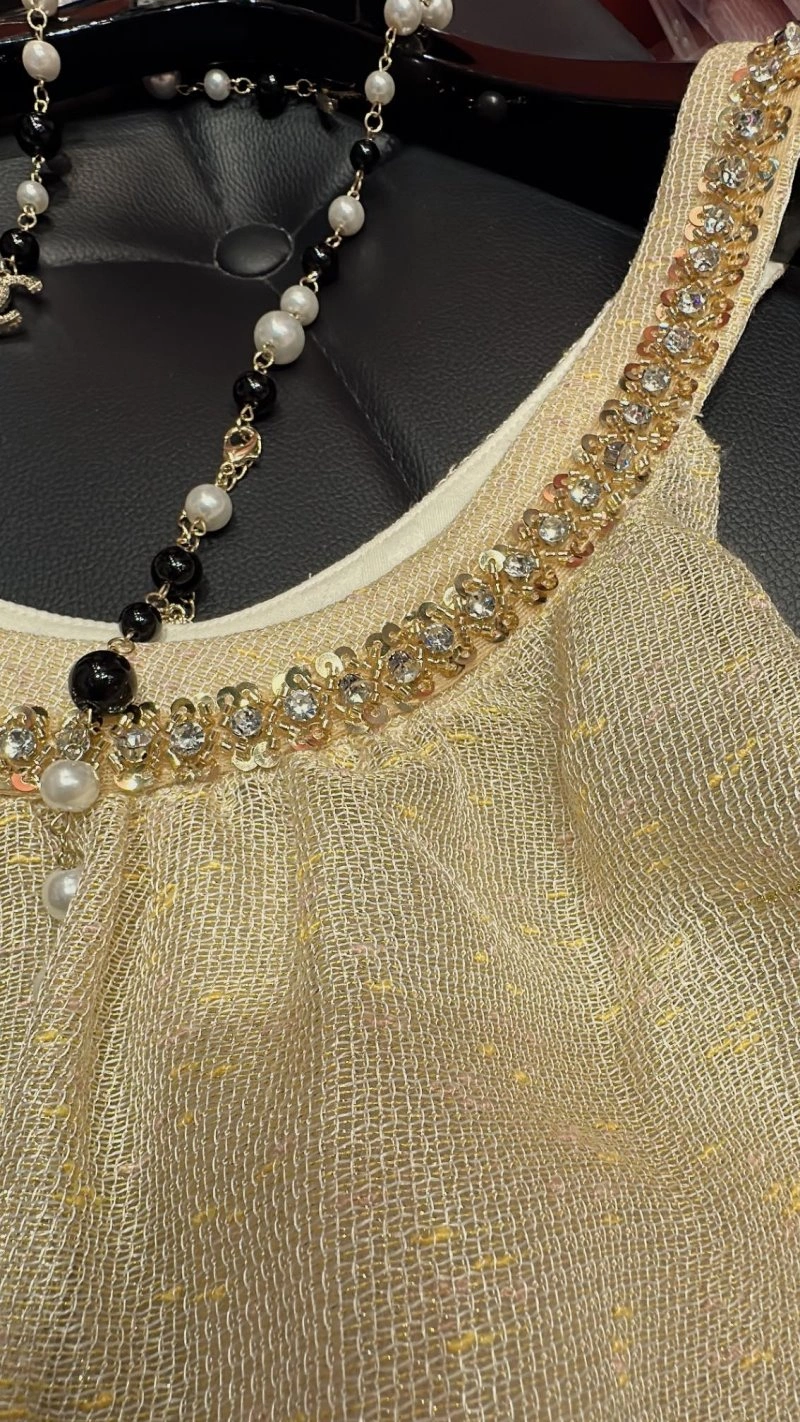 Chanel Vest FreshLook 109574
