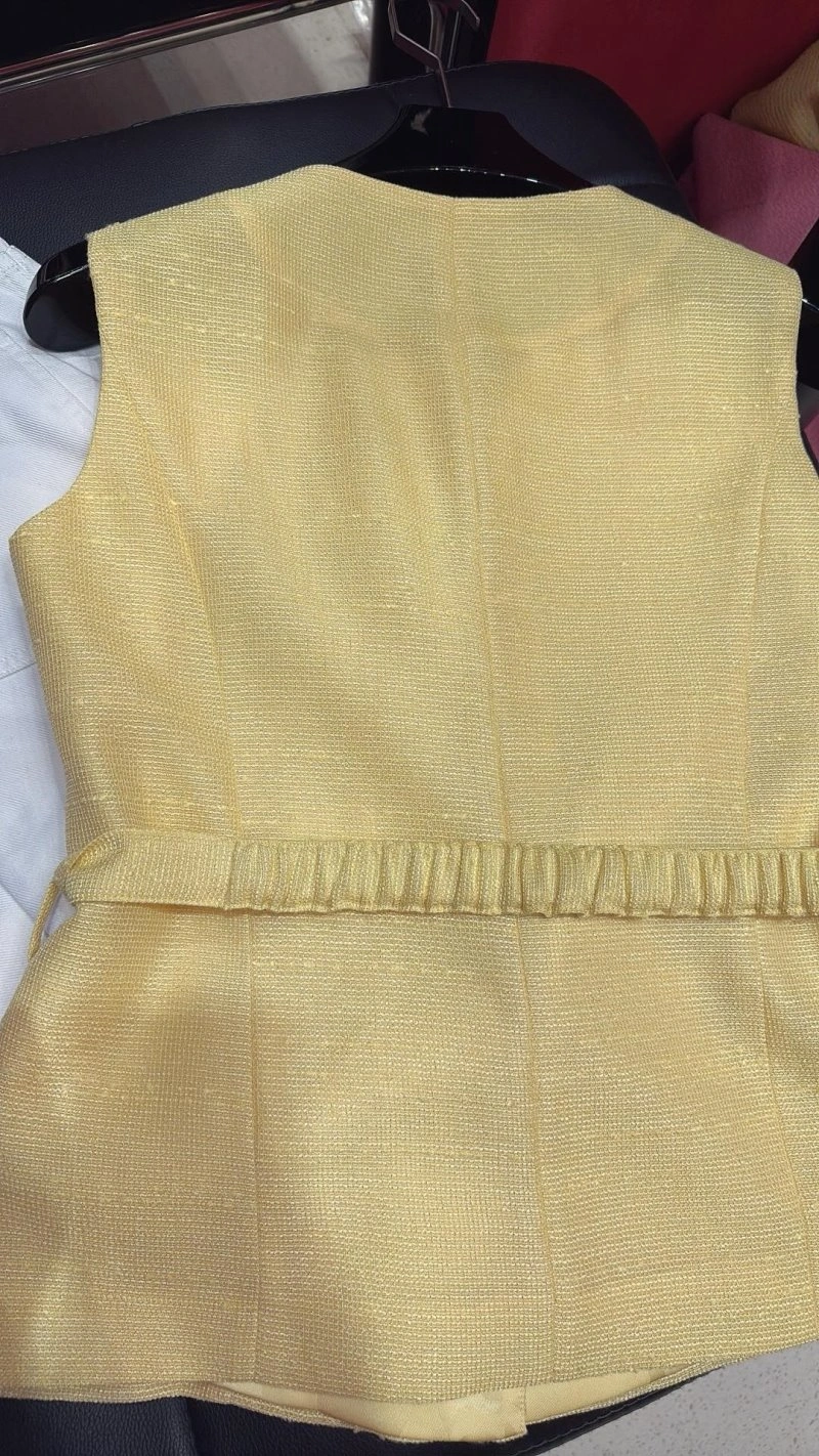 Chanel Vest FreshLook 109588
