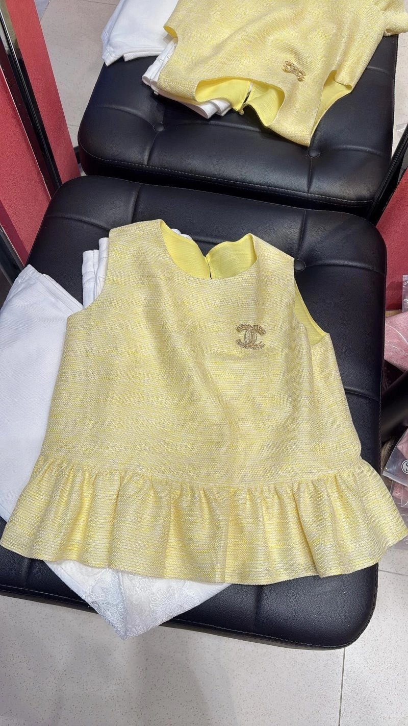 Breathable Chanel Vest 109564