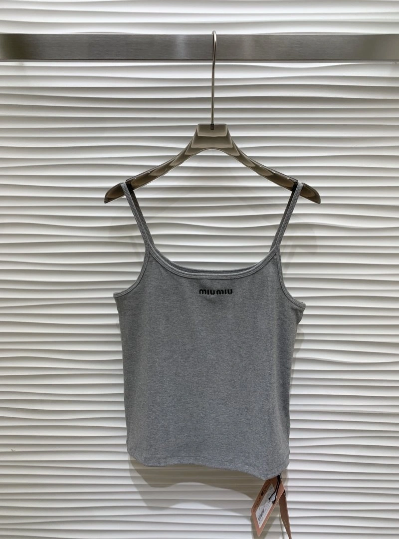Chanel Vest StreetReady 109579