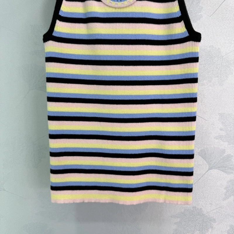 OdorResistant Chanel Vest 109578
