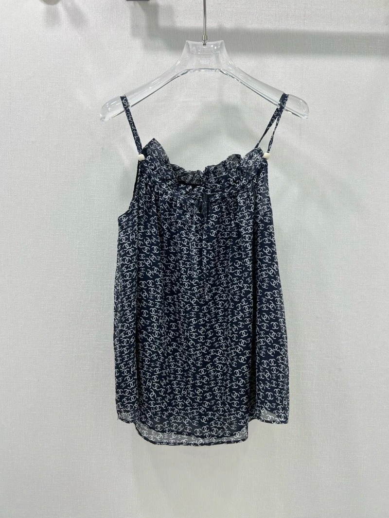Versatile Chanel Vest 109563