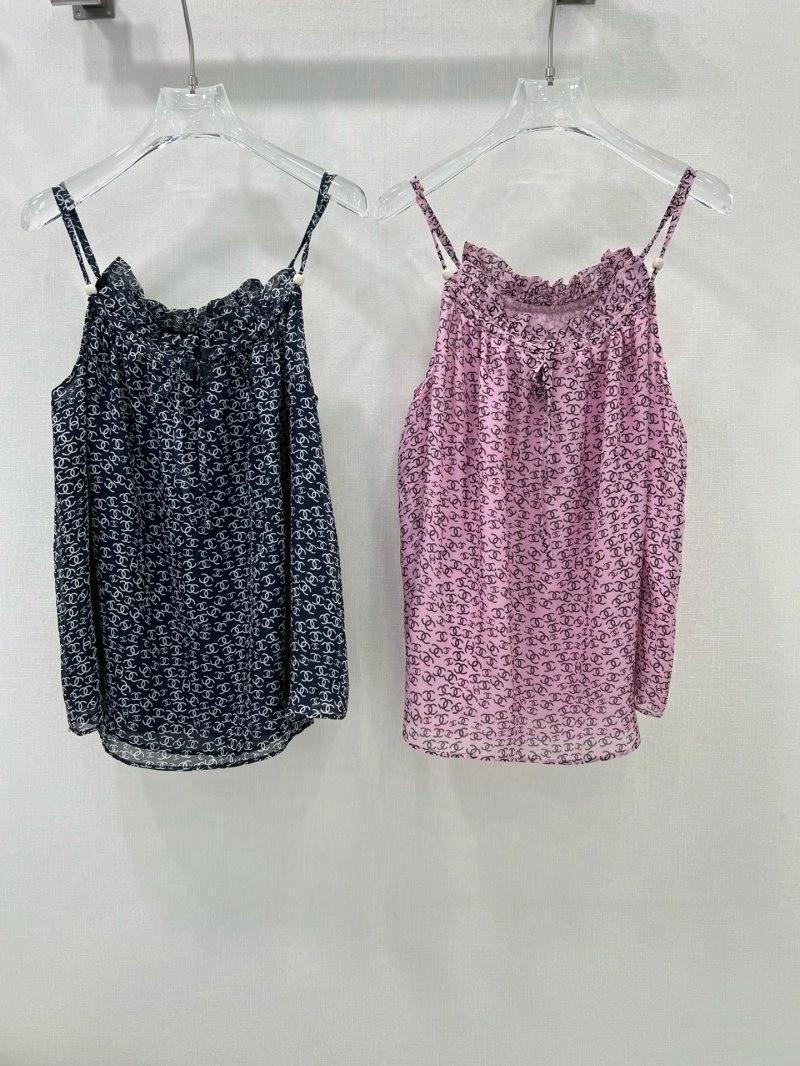 Versatile Chanel Vest 109563