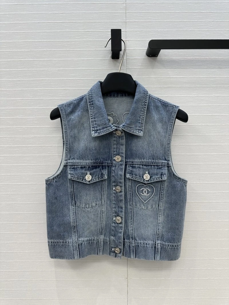 Elegant Chanel Vest 109577