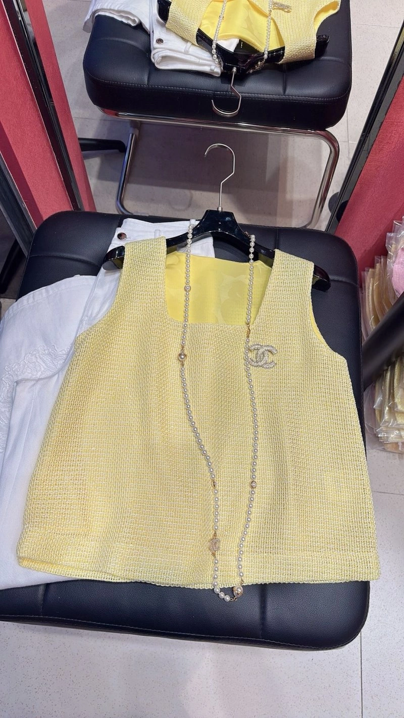 Colorful Chanel Vest 109555