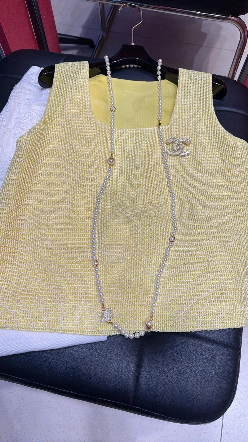 Colorful Chanel Vest 109555