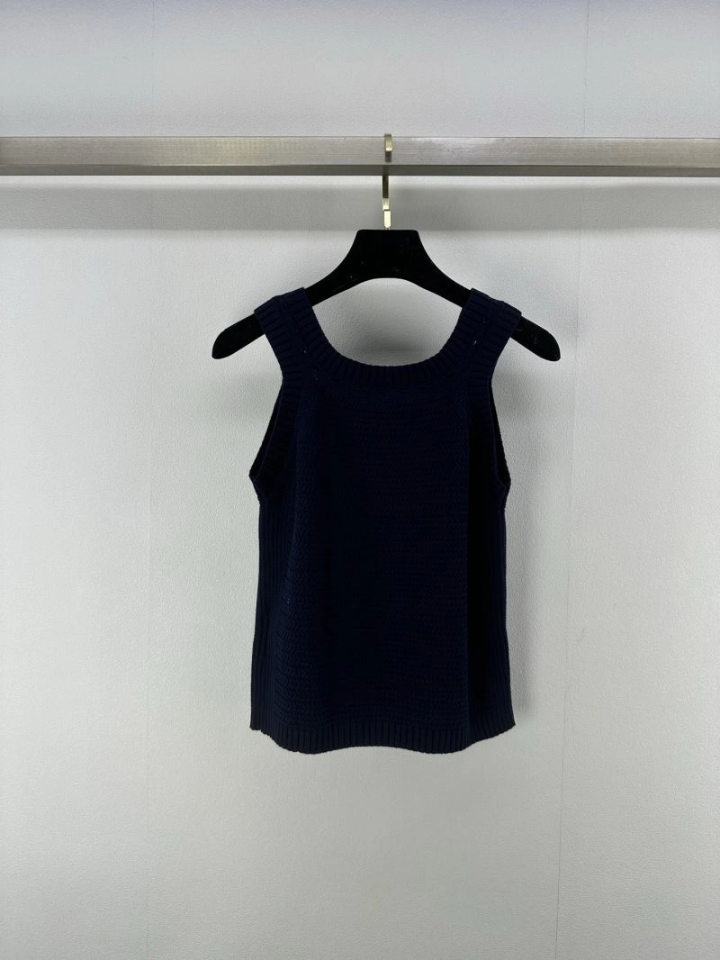 Durable Chanel Vest 109549