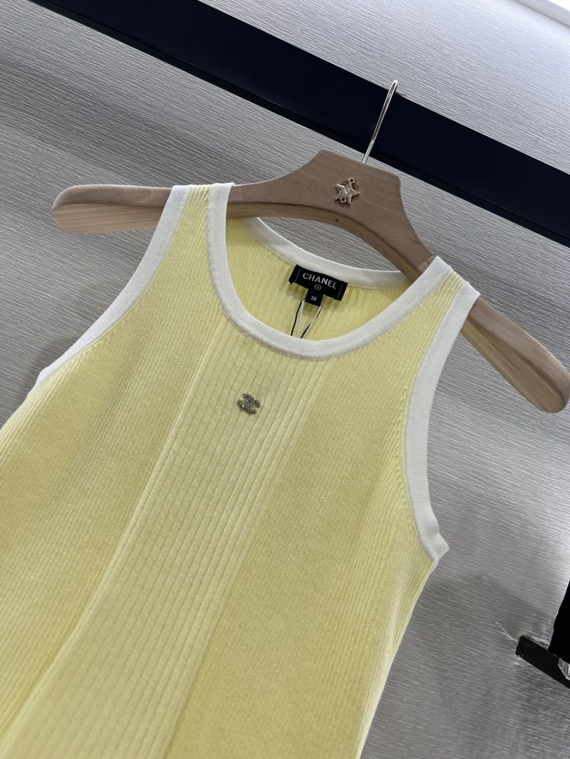 Chanel Vest Seasonal 109538