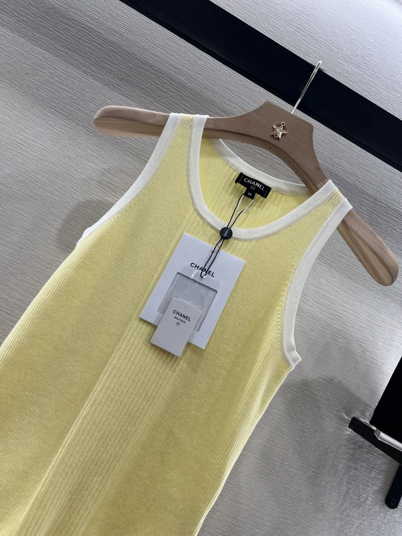 Chanel Vest Seasonal 109538