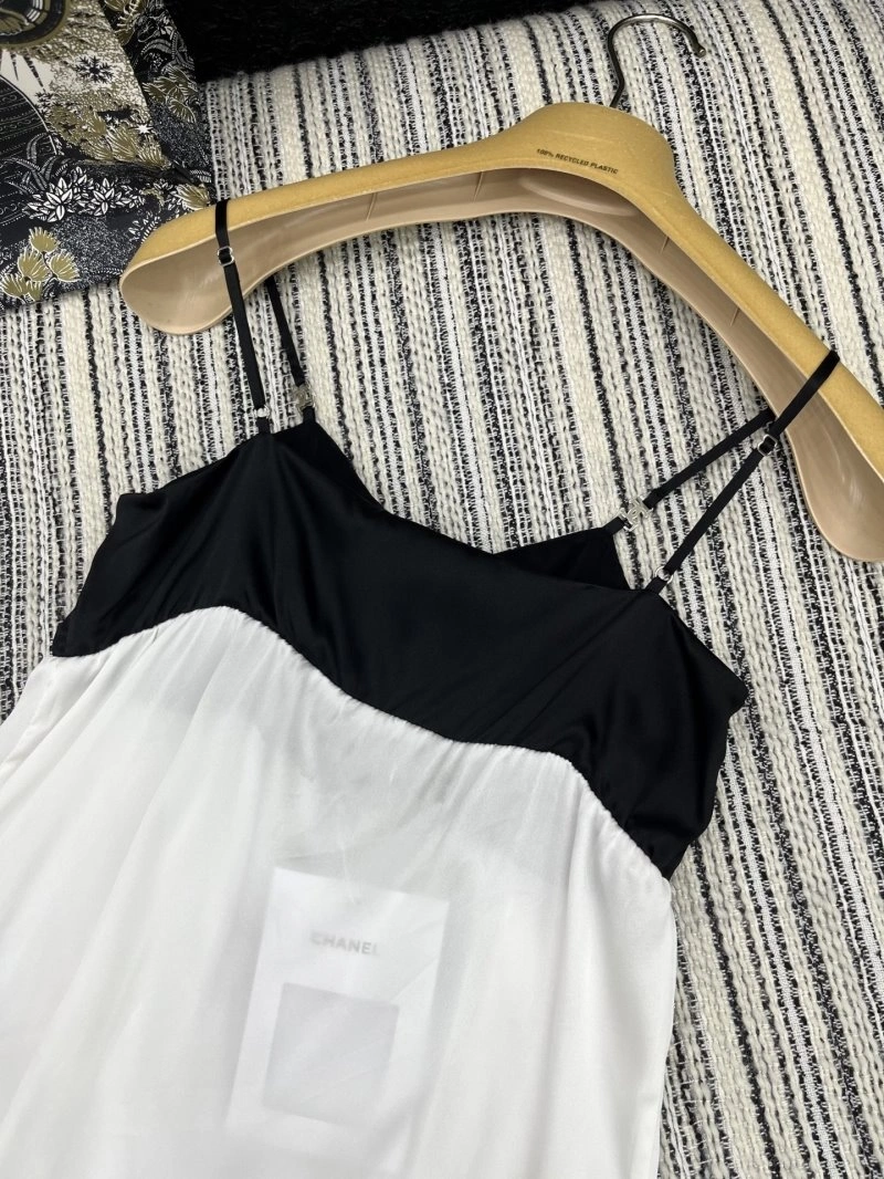 Chanel Vest MultiPurpose 109521