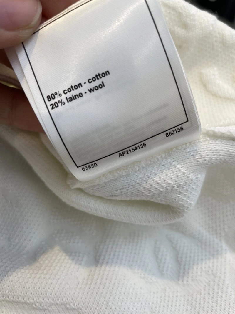 Chanel Vest FashionForward 109522