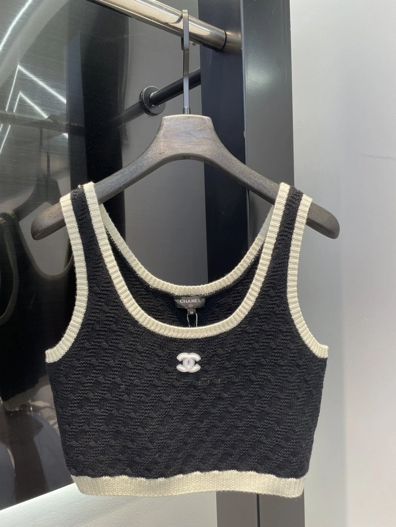 Chanel Vest Timeless 109540