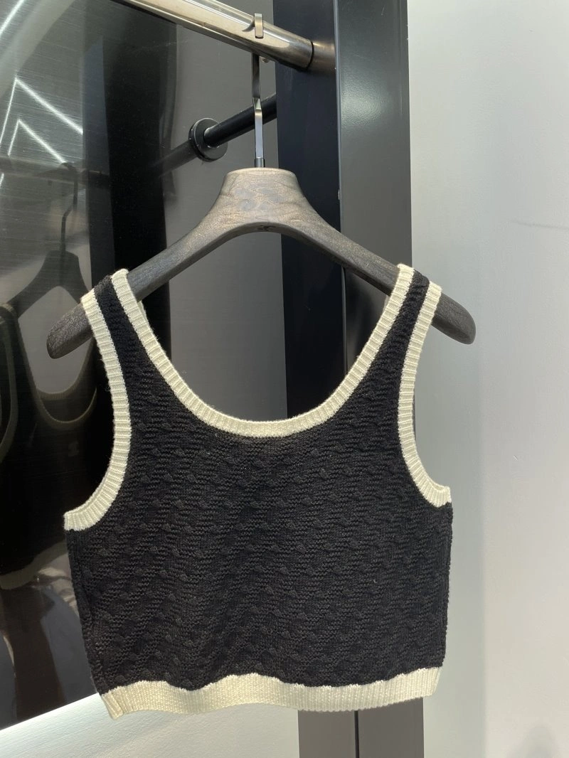 Chanel Vest Timeless 109540