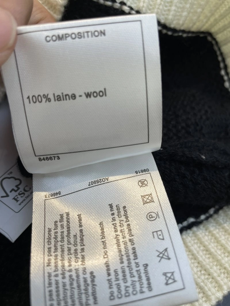 Chanel Vest Timeless 109540