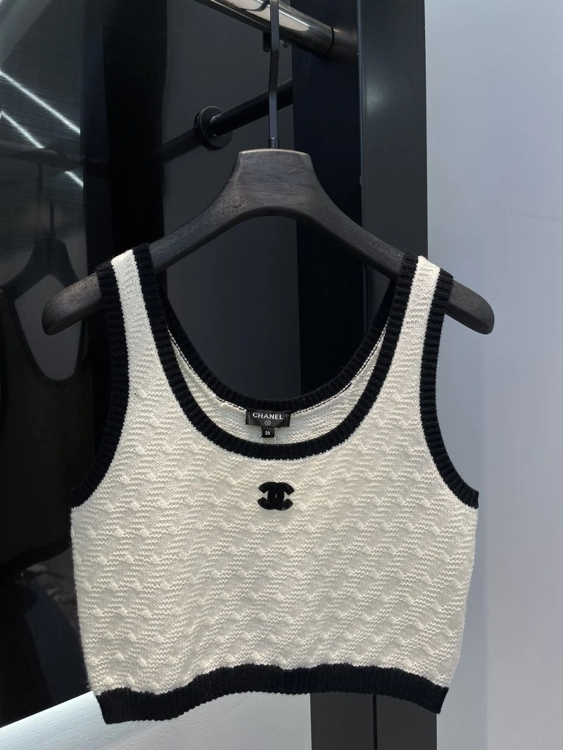 Chanel Vest Lightweight 109525