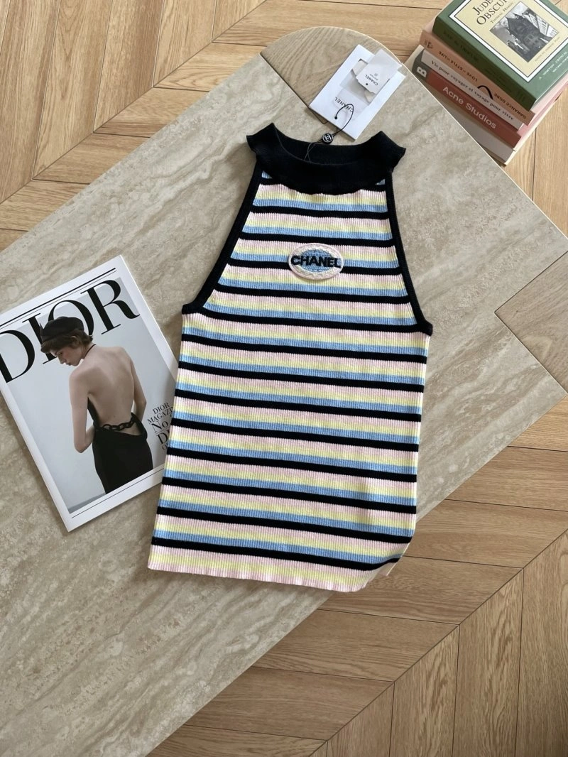 ZipUp Chanel Vest 109408