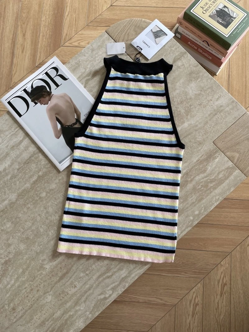 ZipUp Chanel Vest 109408