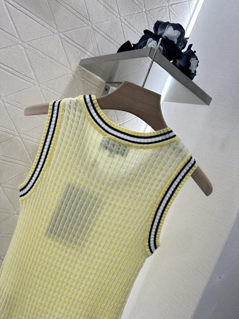Chanel Vest Breathable 109392