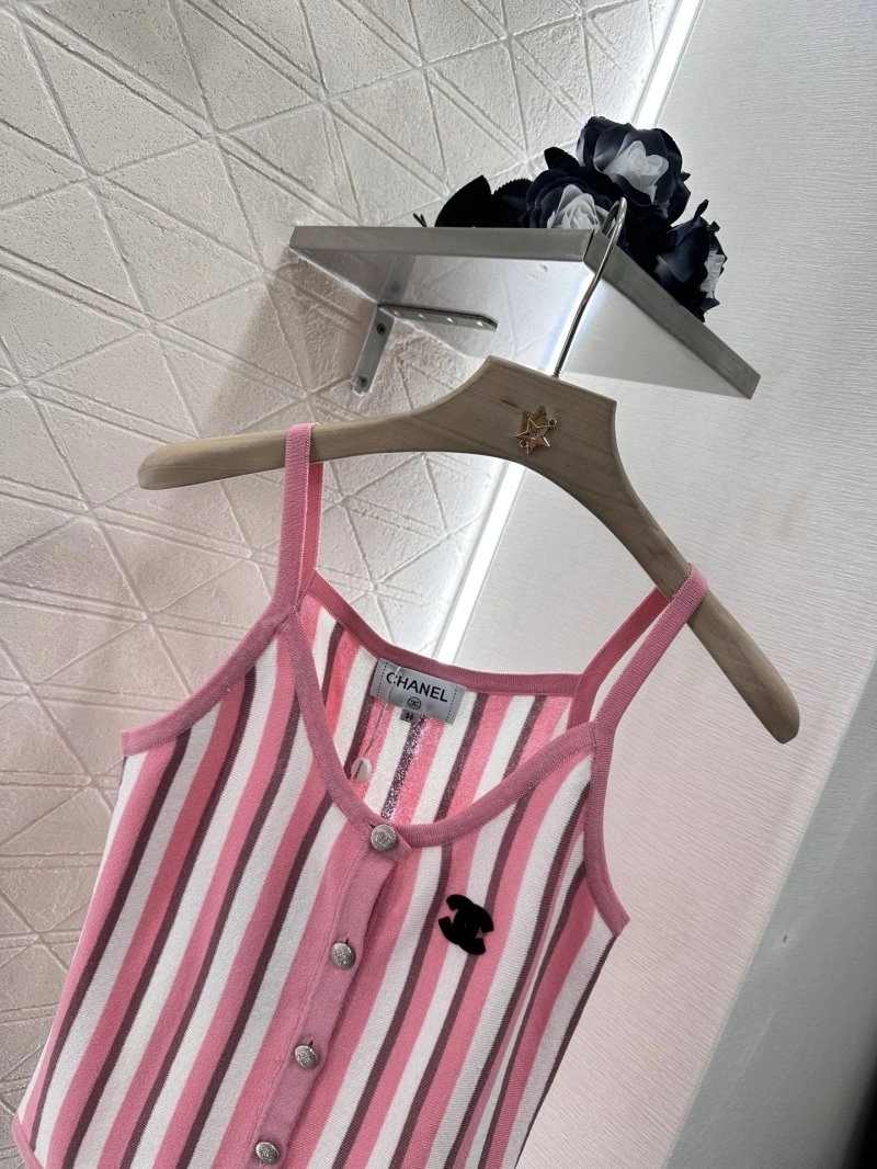 Chanel Vest Functional 109414