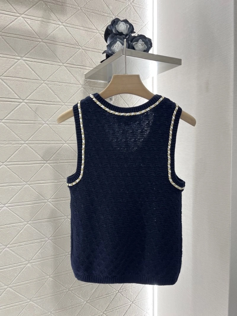 Chanel Vest Stretchable 109385
