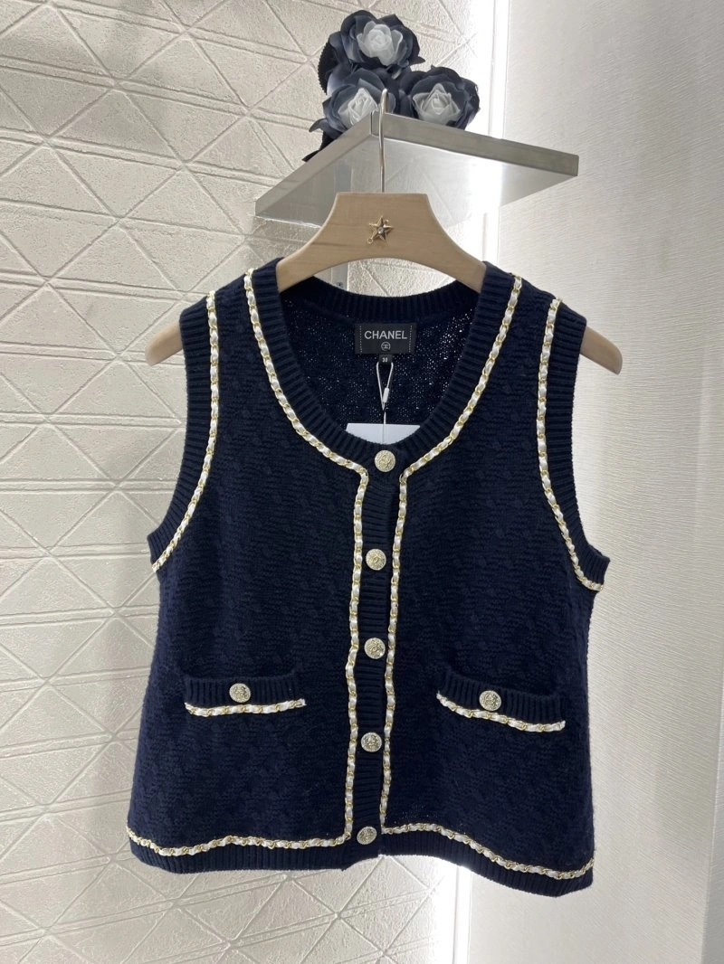 Reliable Chanel Vest 109387