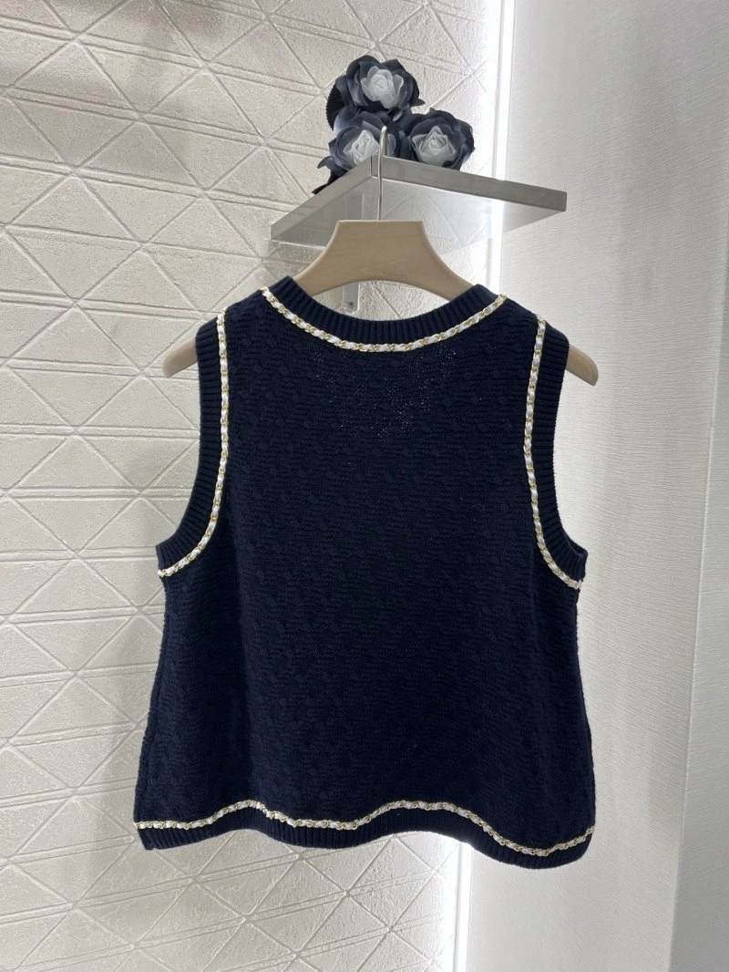 Reliable Chanel Vest 109387