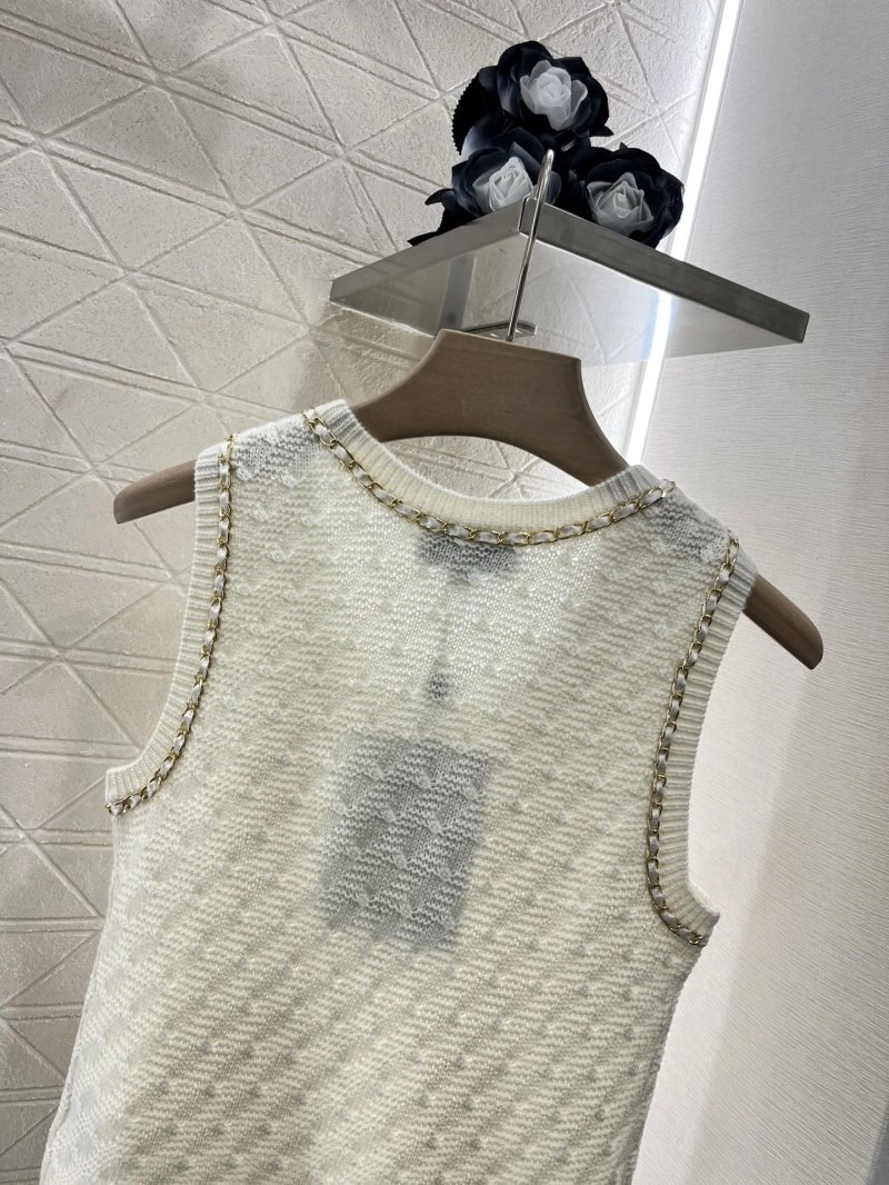 Chanel Vest EasyMatch 109384