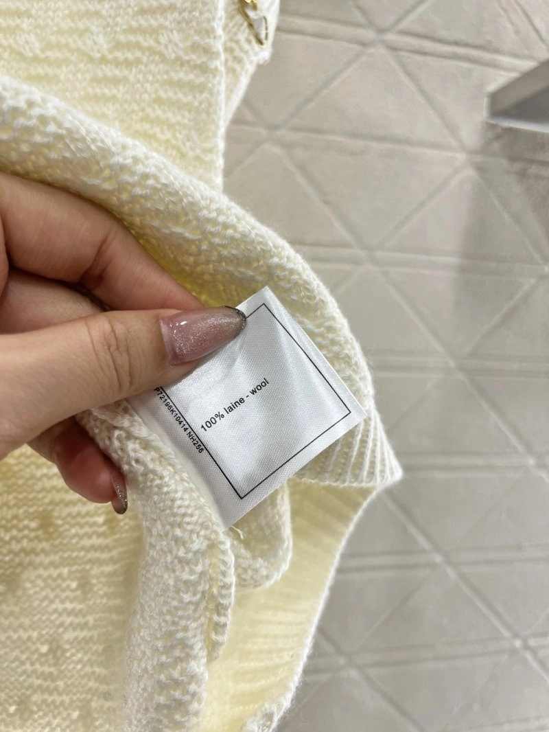 Chanel Vest EasyMatch 109384