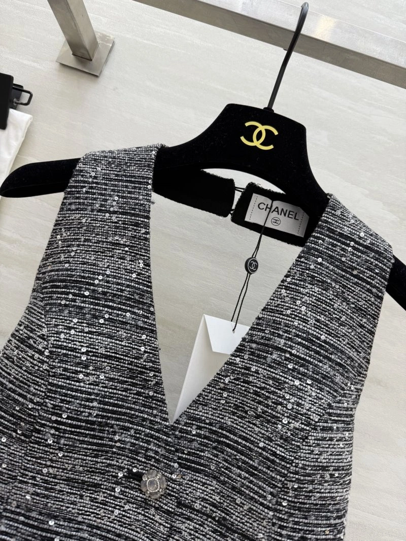 Chanel Vest Sophisticated 109379